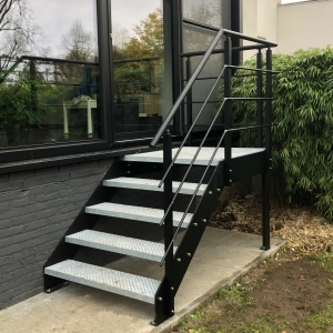 Trapleuning met aluminium horizontale staven