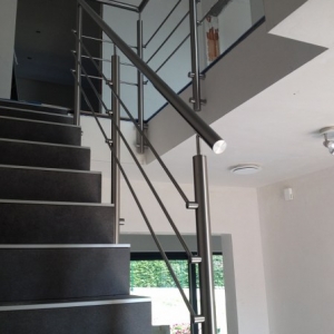 trapleuning met inox staven